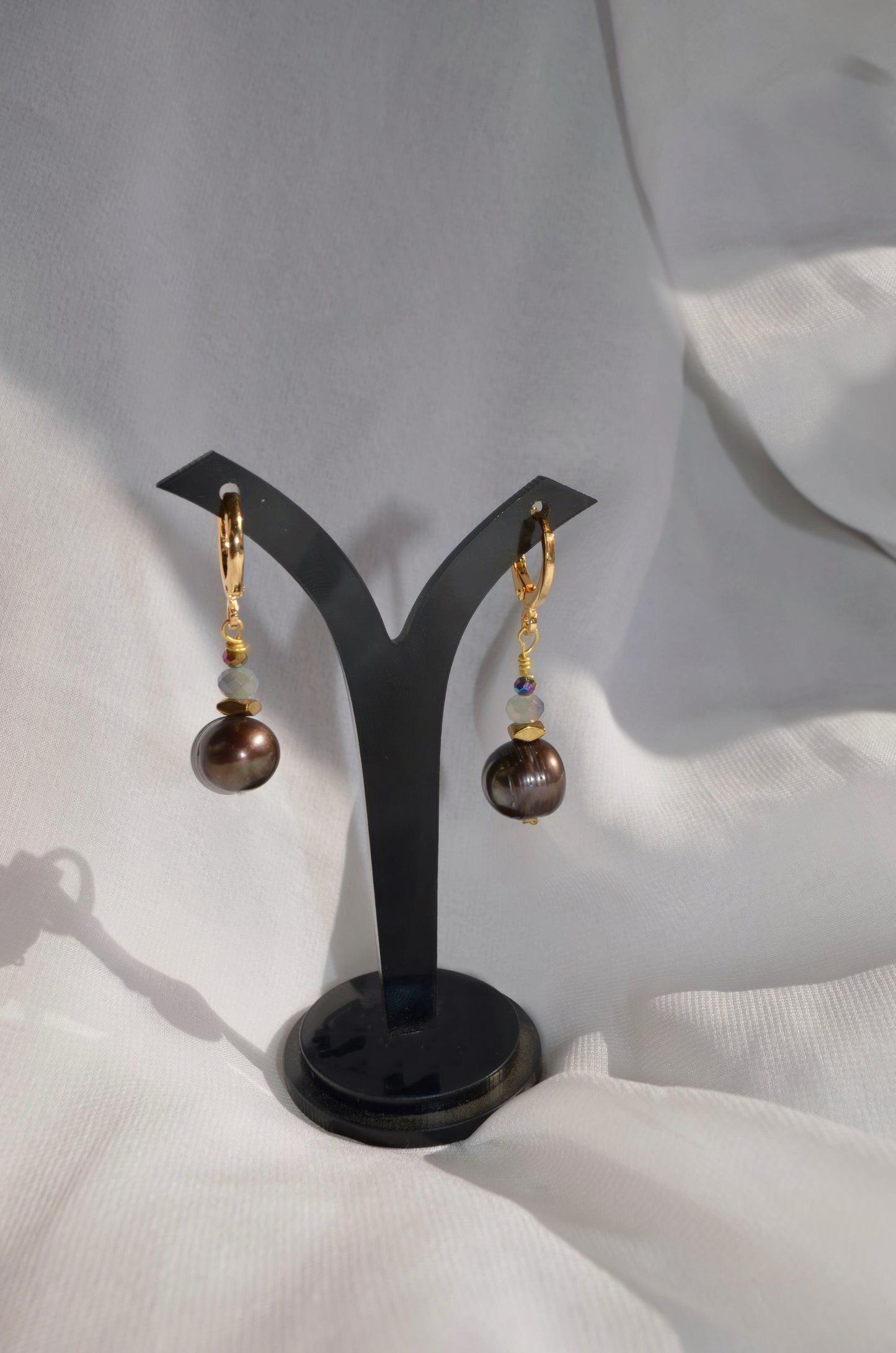 Black pearl earrings